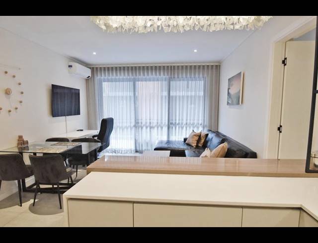 2 BEDROOM PROPERTY TO RENT IN HYDE PARK